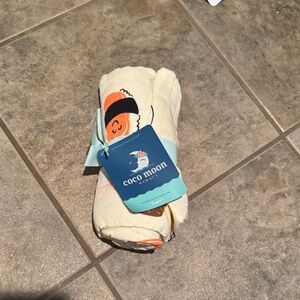 Coco Moon x Zippy’s collab swaddle - Cream and Orange